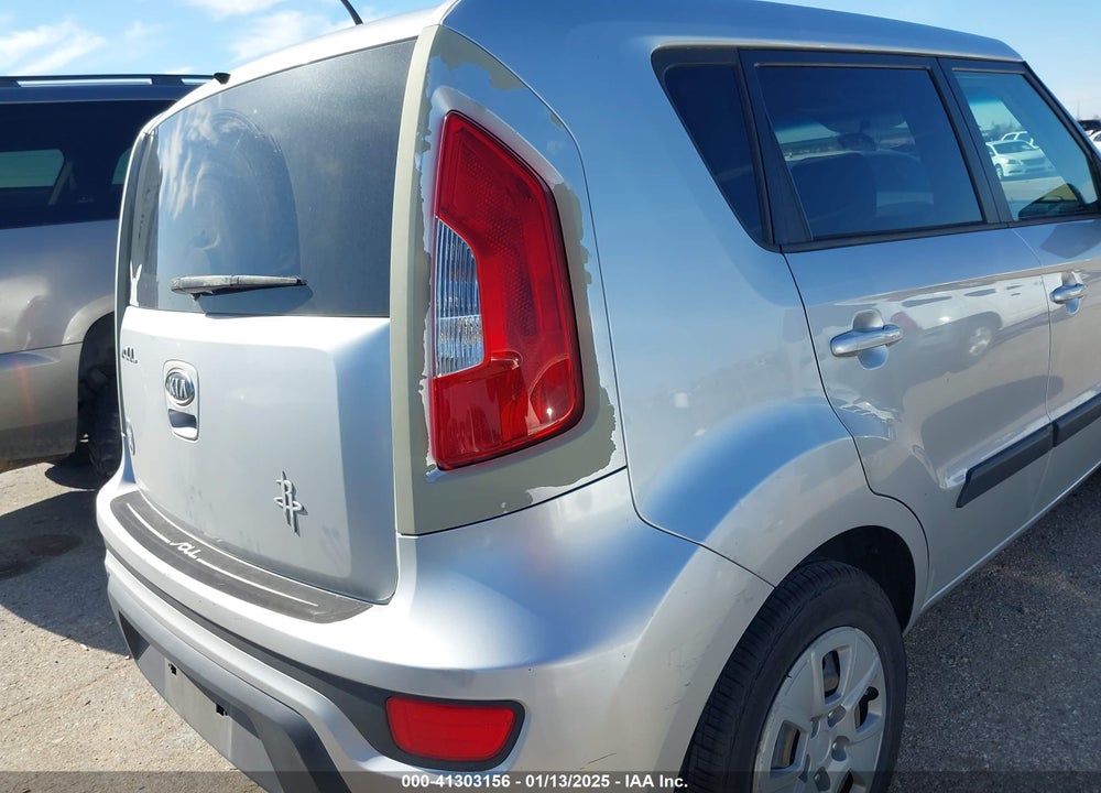 2012 KIA SOUL VIN: KNDJT2A51C7464475