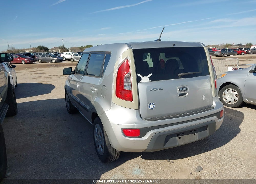 2012 KIA SOUL VIN: KNDJT2A51C7464475