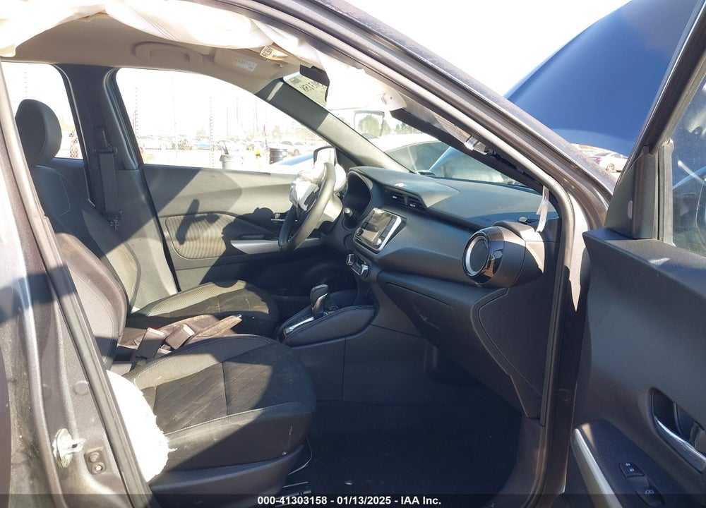 2019 NISSAN KICKS VIN: 3N1CP5CU2KL546473