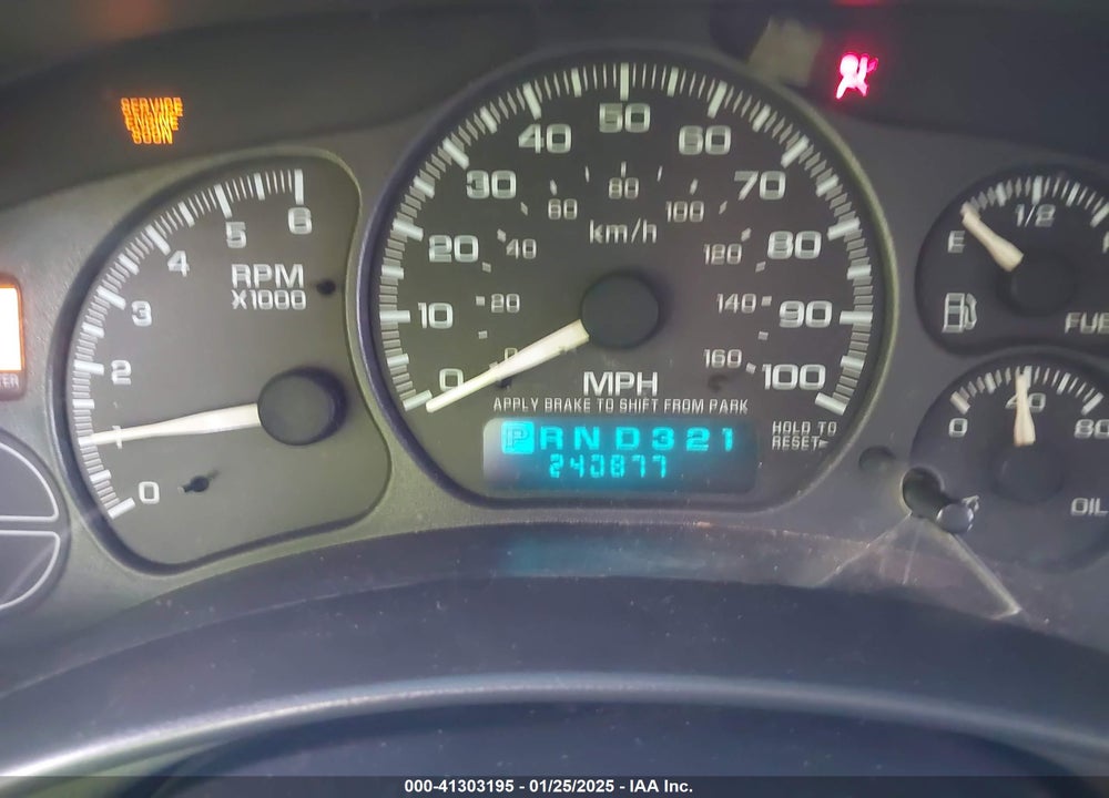 2002 CHEVROLET SUBURBAN 1500 LS VIN: 3GNEC16Z72G193181