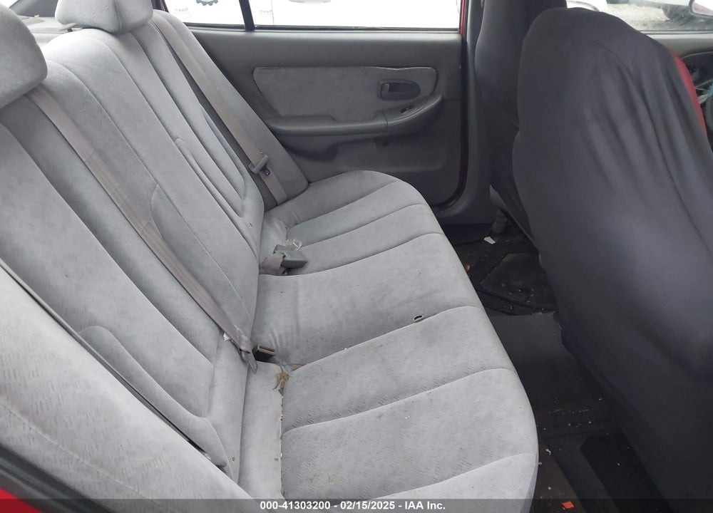 2005 HYUNDAI ELANTRA GLS/GT VIN: KMHDN46D15U926701