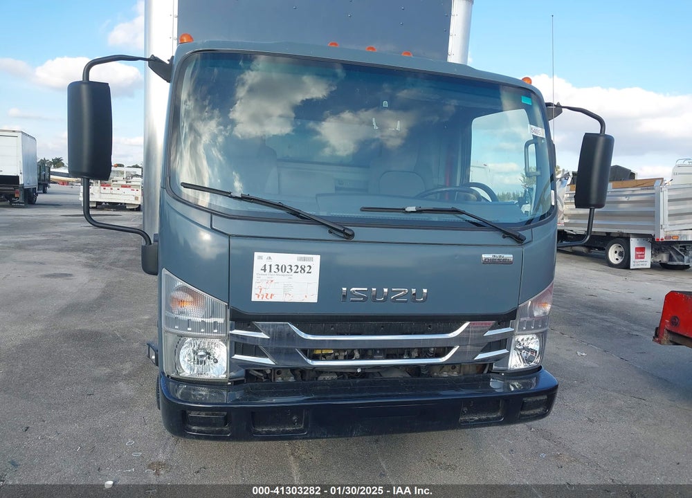2020 ISUZU NRR VIN: JALE5W168L7303017