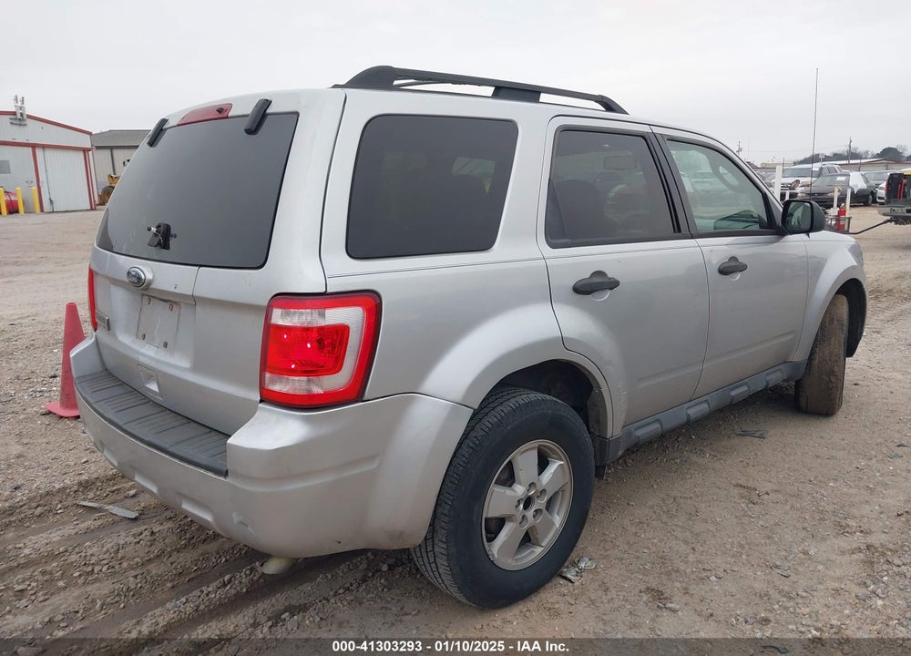2010 FORD ESCAPE XLT VIN: 1FMCU0D76AKA12762