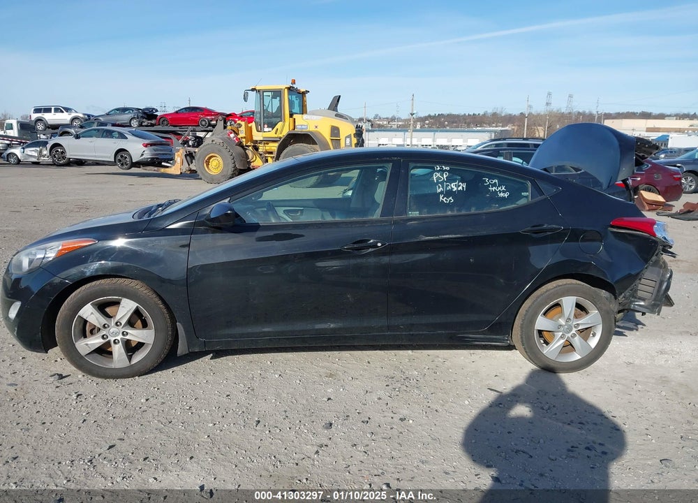 2013 HYUNDAI ELANTRA GLS VIN: 5NPDH4AEODH211333