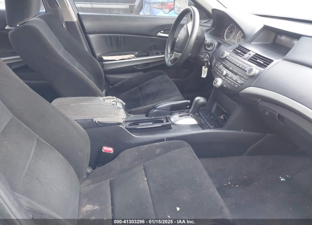 2008 HONDA ACCORD VIN: 1HGCP26768A043032