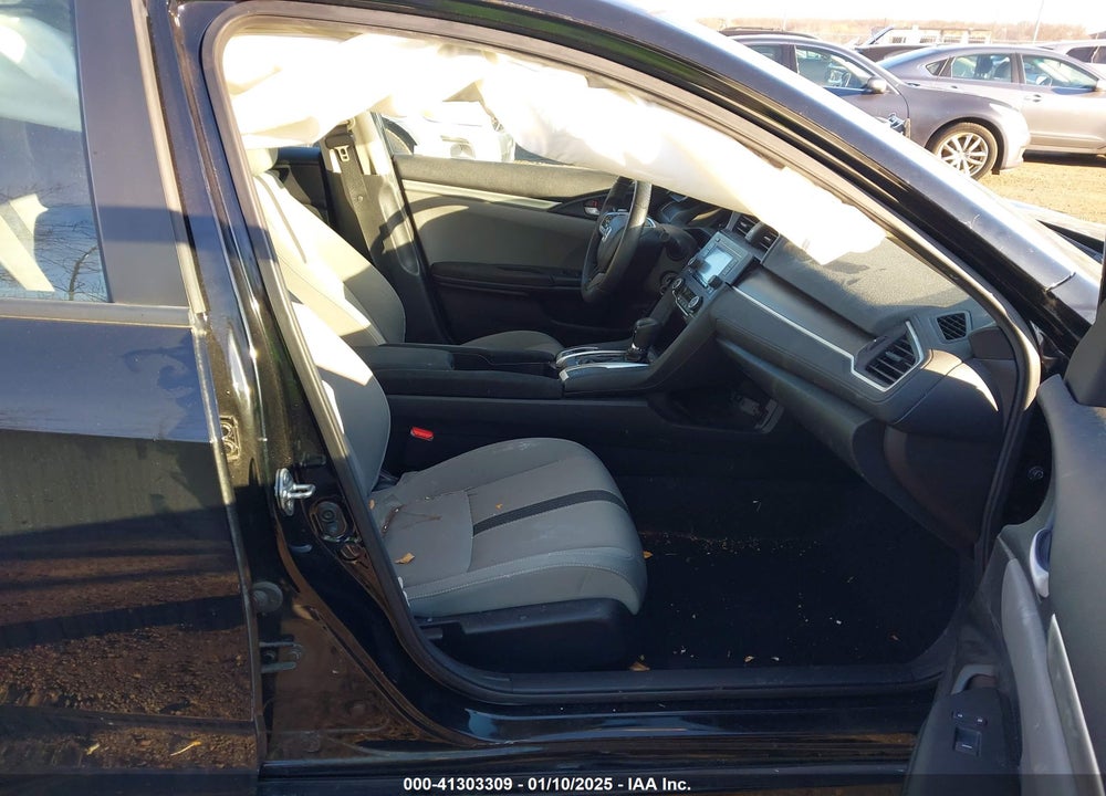 2019 HONDA CIVIC LX VIN: 2HGFC2F64KH576134