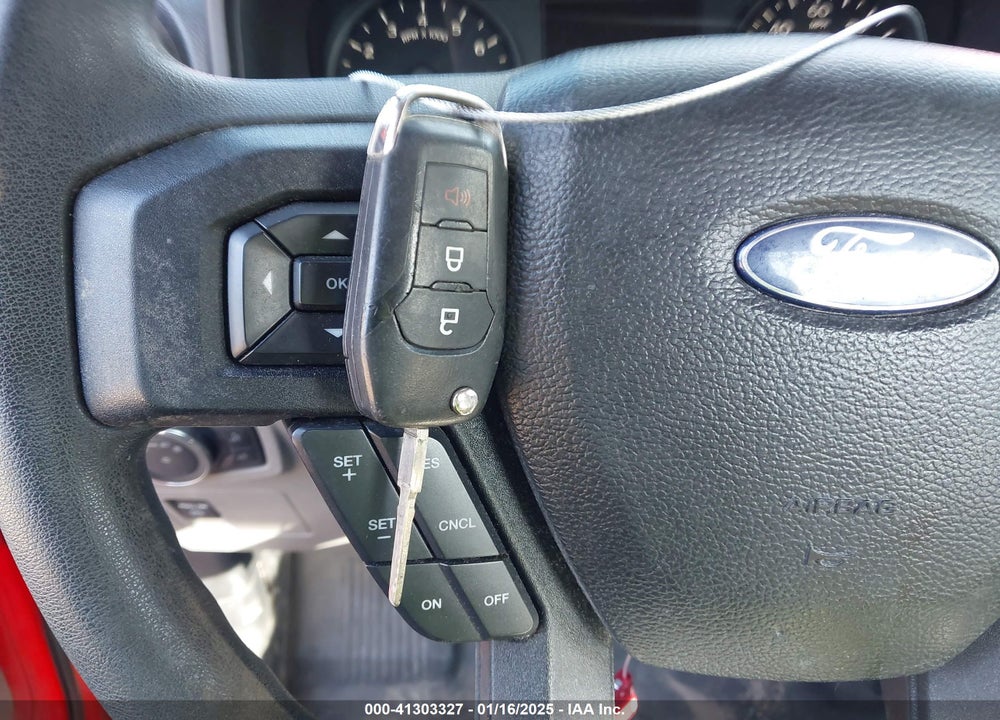2016 FORD F-150 VIN: 1FTMF1C81GKE23384