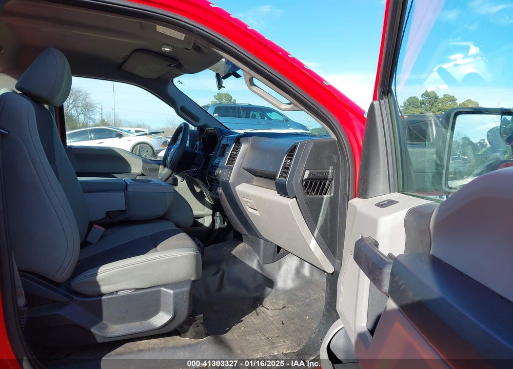 2016 FORD F-150 VIN: 1FTMF1C81GKE23384