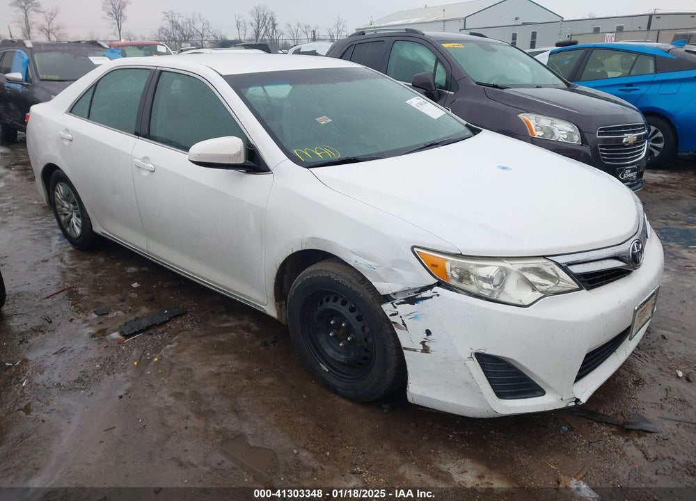 2014 TOYOTA CAMRY LE VIN: 4T1BF1FK1EU305704