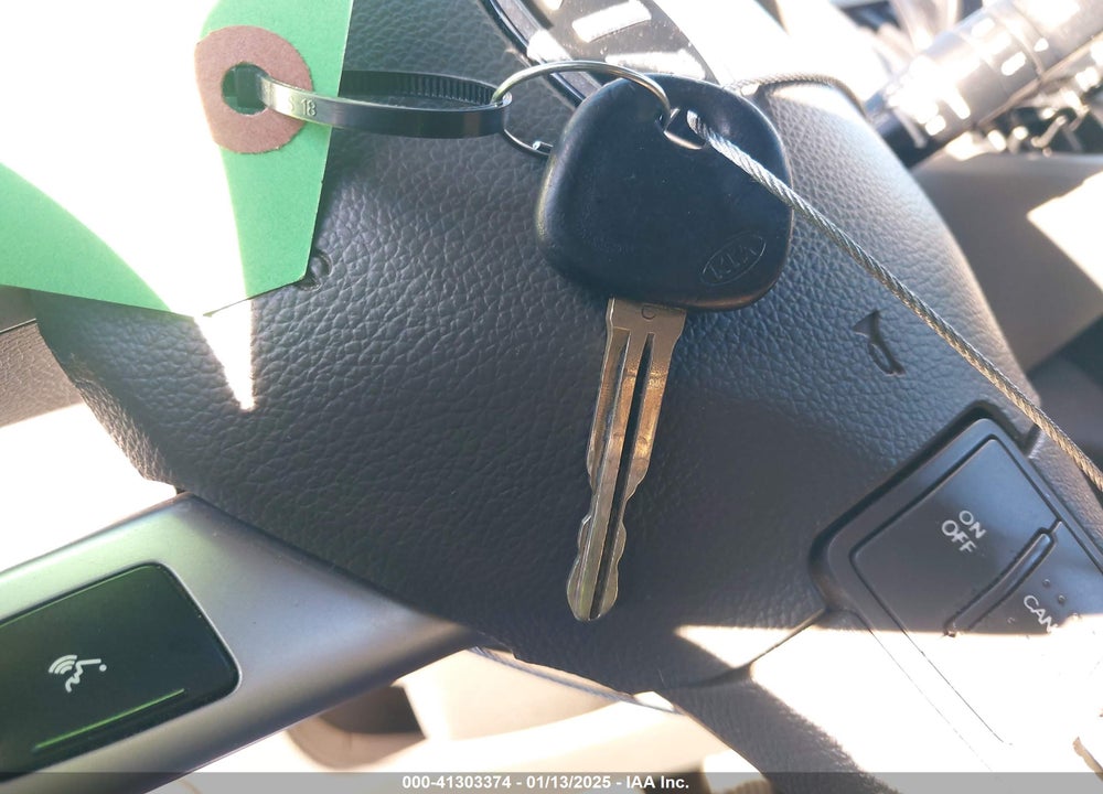 2011 KIA SPORTAGE LX VIN: KNDPB3A24B7089124