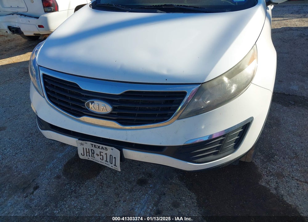 2011 KIA SPORTAGE LX VIN: KNDPB3A24B7089124