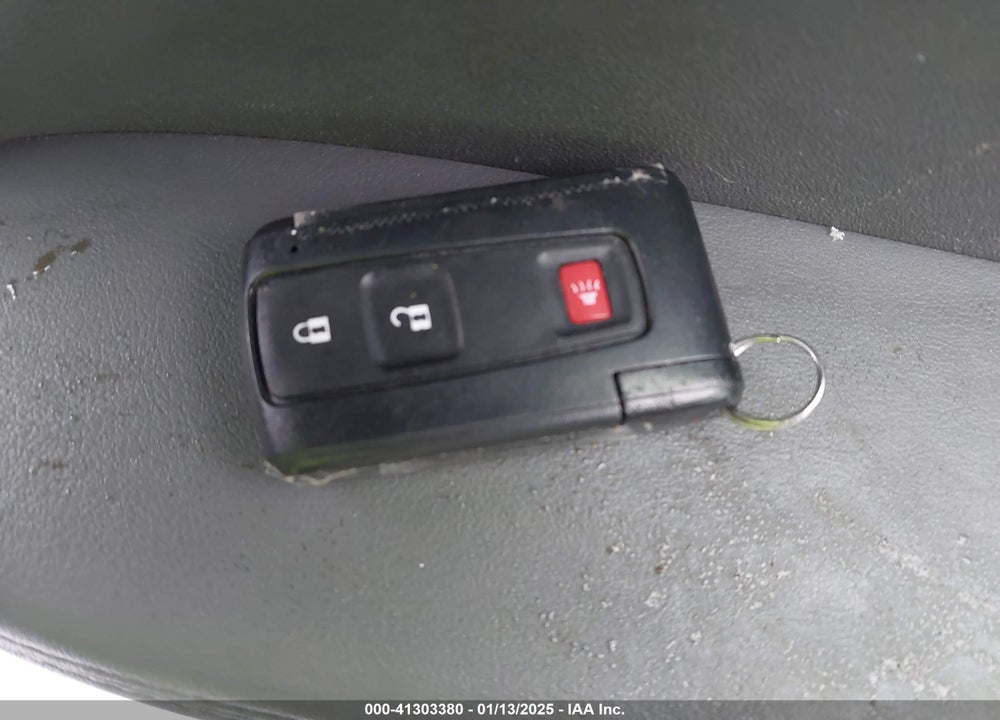 2008 TOYOTA PRIUS TOURING VIN: JTDKB20U787715751