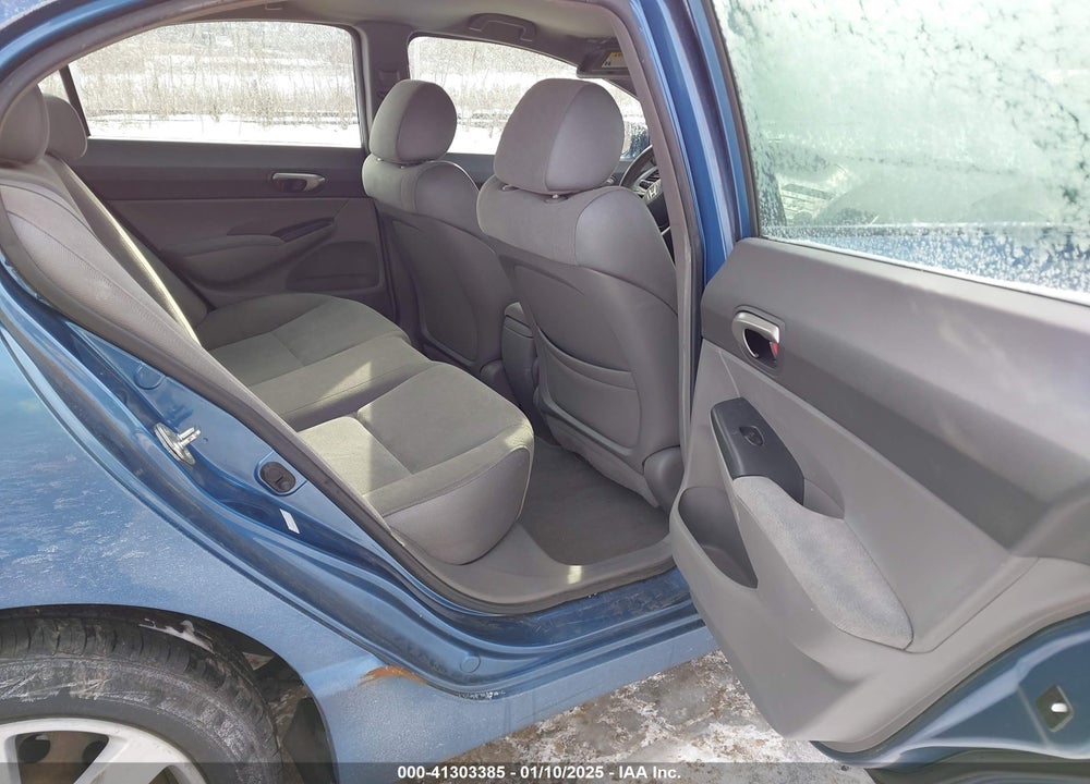 2007 HONDA CIVIC LX VIN: 1HGFA16577L114037