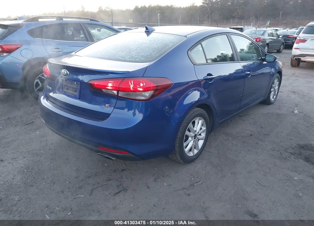 2017 KIA FORTE VIN: 3KPFL4A78HE030080