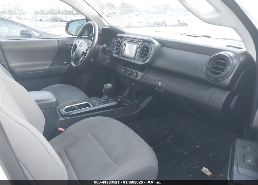 2018 TOYOTA TACOMA SR VIN: 5TFRX5GN4JX110222