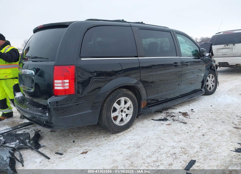 2008 CHRYSLER TOWN & COUNTRY TOURING VIN: 2A8HR54P98R769345