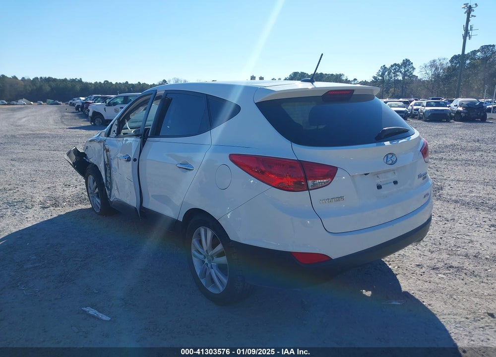 2013 HYUNDAI TUCSON LIMITED VIN: KM8JUCAC9DU576618