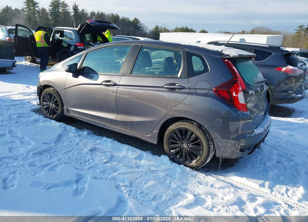 2018 HONDA FIT SPORT VIN: 3HGGK5H6XJM702731