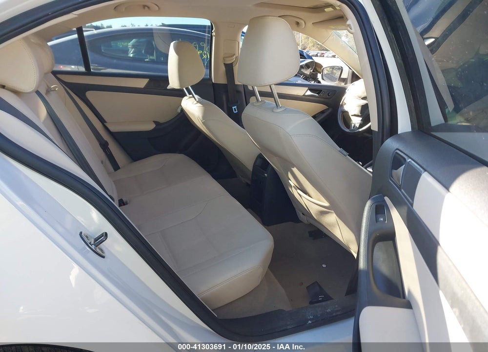 2012 VOLKSWAGEN JETTA 2.5L SE VIN: 3VWDP7AJ5CM406951