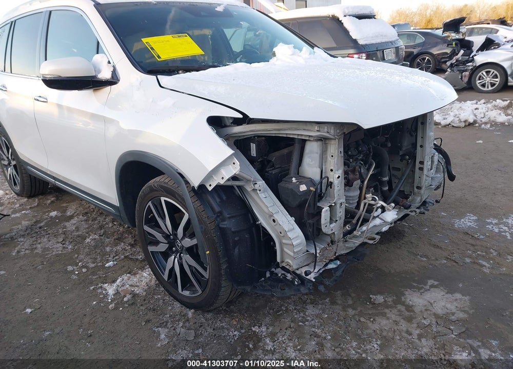 2021 HONDA PILOT VIN: 5FNYF6H60MB003114