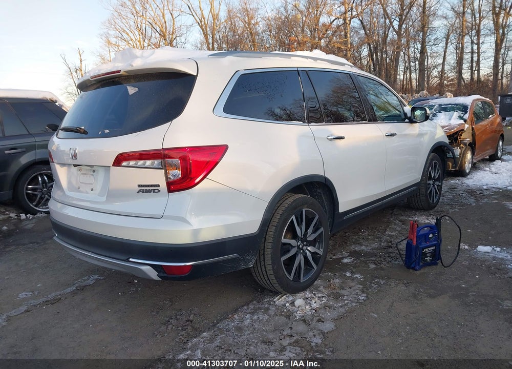 2021 HONDA PILOT VIN: 5FNYF6H60MB003114