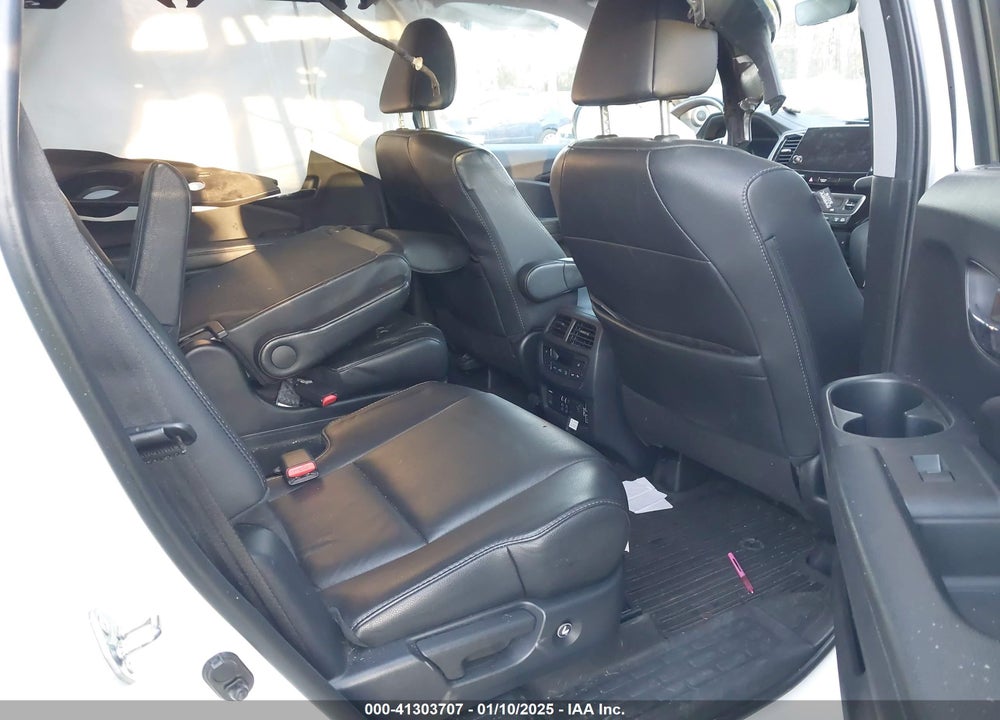 2021 HONDA PILOT VIN: 5FNYF6H60MB003114
