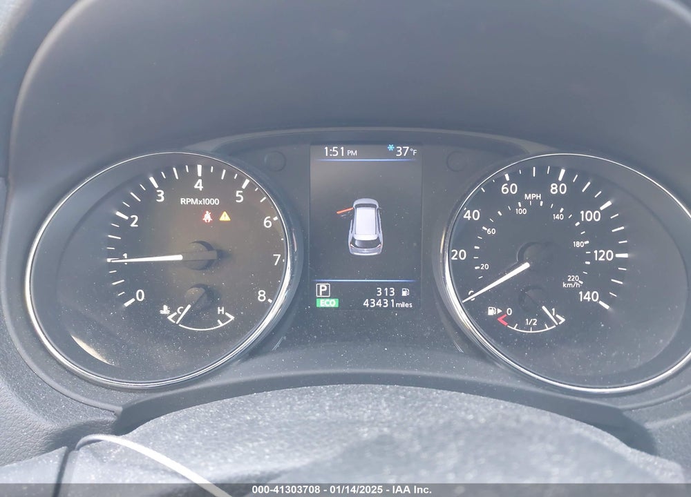 2018 NISSAN ROGUE SV VIN: 5N1AT2MVXJC758209