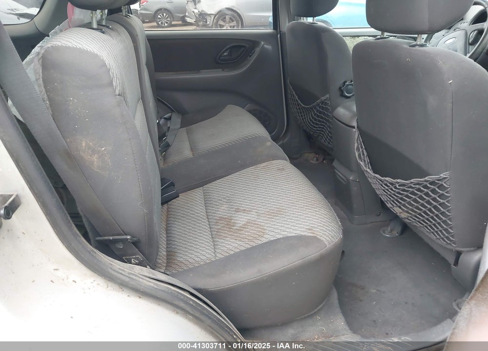 2003 FORD ESCAPE XLT VIN: 1FMYU93193KA22258