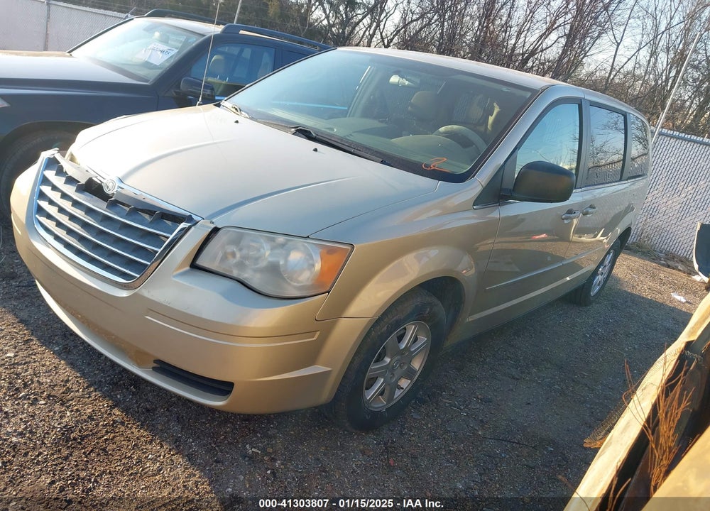 2010 CHRYSLER TOWN & COUNTRY NEW LX VIN: 2A4RR2D13AR351790
