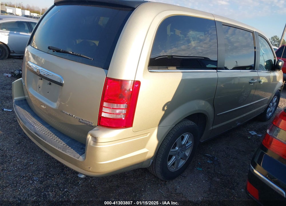 2010 CHRYSLER TOWN & COUNTRY NEW LX VIN: 2A4RR2D13AR351790