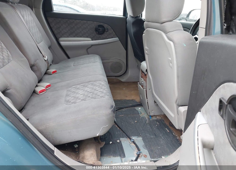 2008 CHEVROLET EQUINOX LS VIN: 2CNDL13F786034031