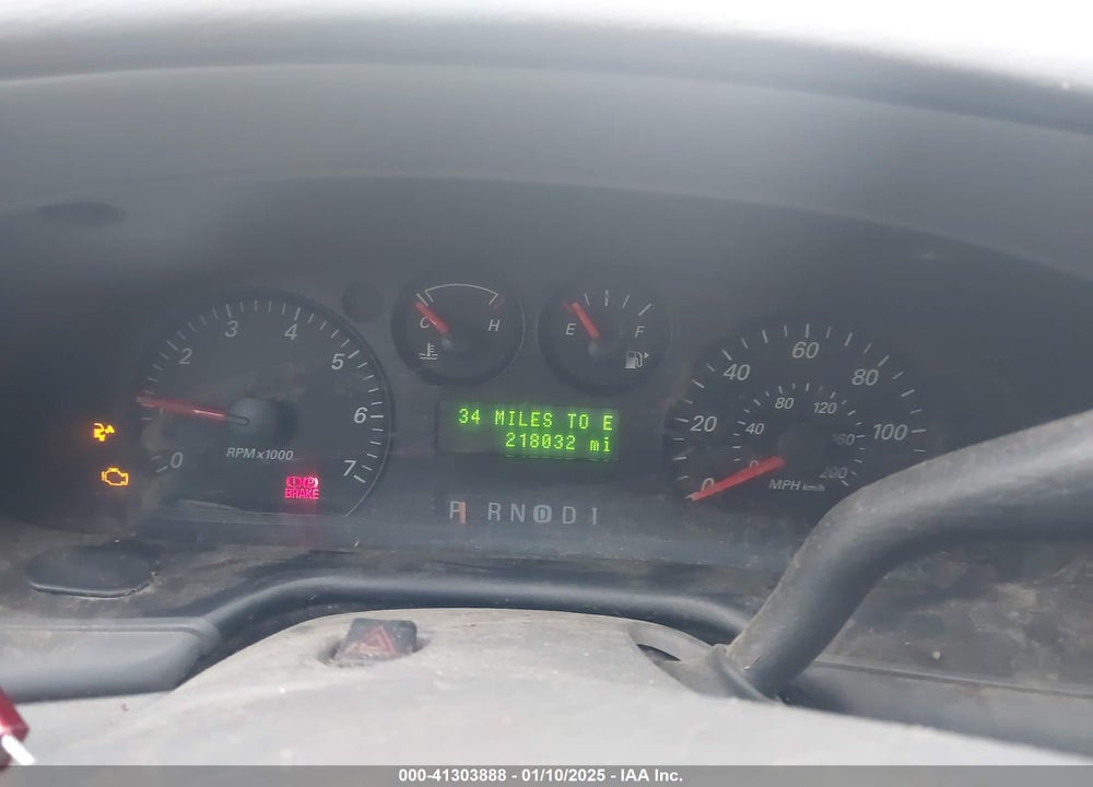 2005 FORD TAURUS SE VIN: 1FAFP53U15A103887