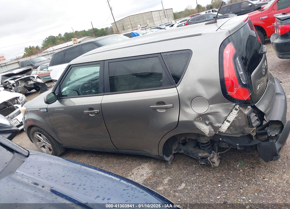 2015 KIA SOUL VIN: KNDJN2A27F7203209