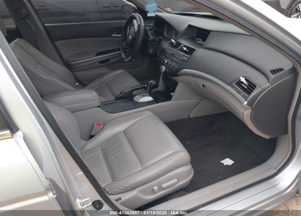 2008 HONDA ACCORD VIN: 1HGCP36848A088842