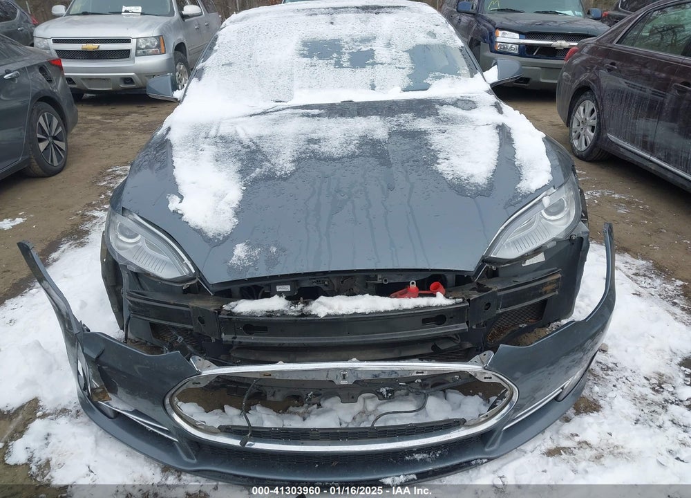 2013 TESLA MODEL S VIN: 5YJSA1CN6DFP26763