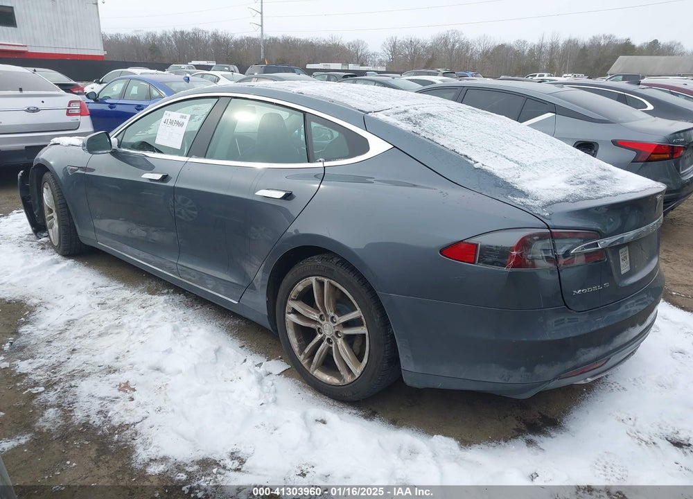 2013 TESLA MODEL S VIN: 5YJSA1CN6DFP26763