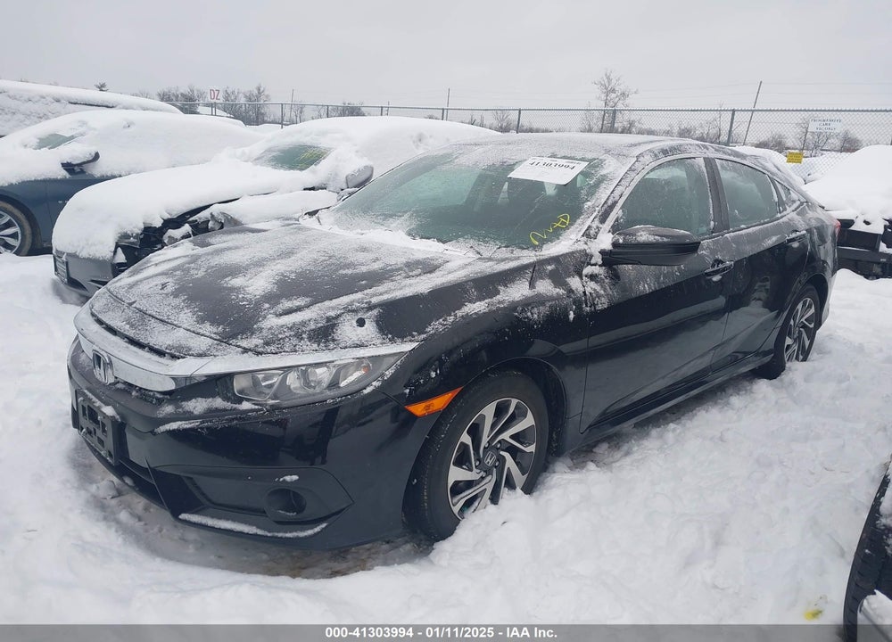 2018 HONDA CIVIC VIN: 19XFC2F85JE026807