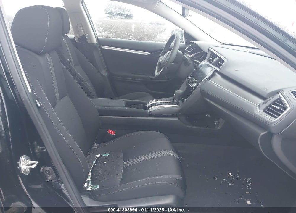 2018 HONDA CIVIC VIN: 19XFC2F85JE026807