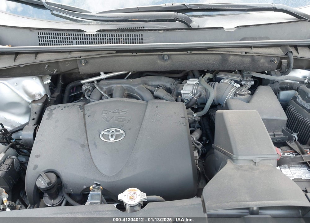 2019 TOYOTA HIGHLANDER SE VIN: 5TDJZRFH5KS606423