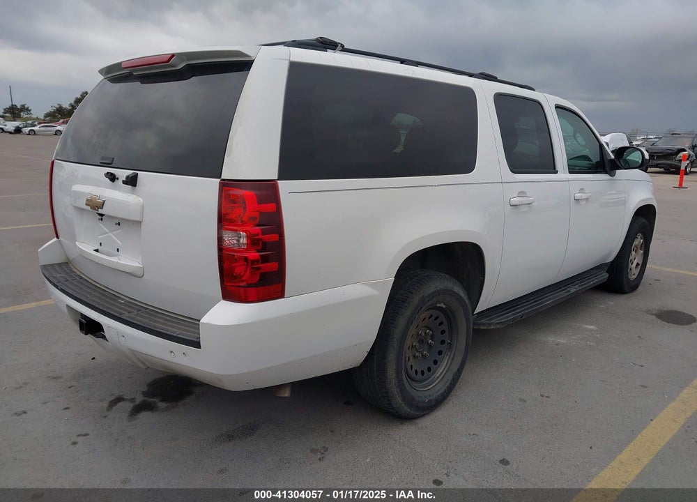 2008 CHEVROLET SUBURBAN 1500 LT VIN: 1GNFC16048R229603