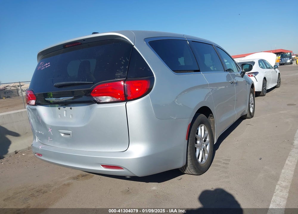 2022 CHRYSLER VOYAGER LX VIN: 2C4RC1CG8NR215782