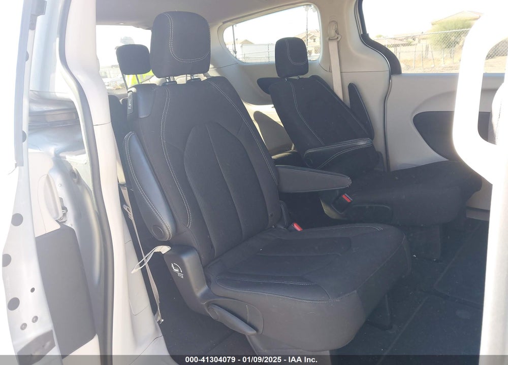 2022 CHRYSLER VOYAGER LX VIN: 2C4RC1CG8NR215782