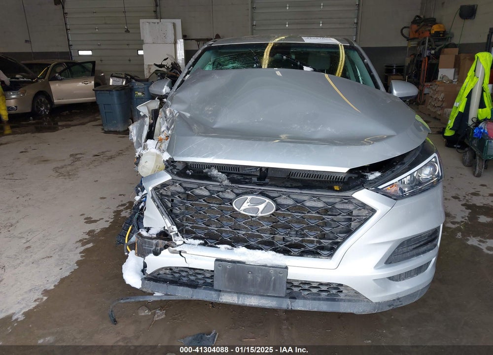 2019 HYUNDAI TUCSON SE VIN: KM8J2CA48KU982613
