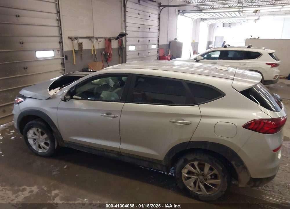 2019 HYUNDAI TUCSON SE VIN: KM8J2CA48KU982613
