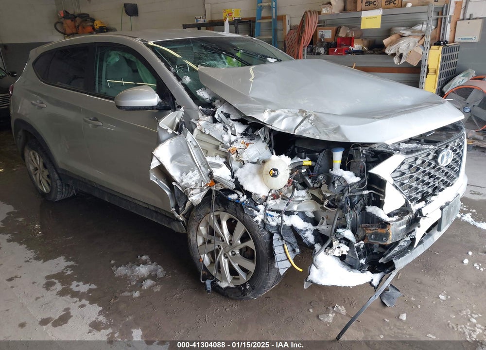 2019 HYUNDAI TUCSON SE VIN: KM8J2CA48KU982613