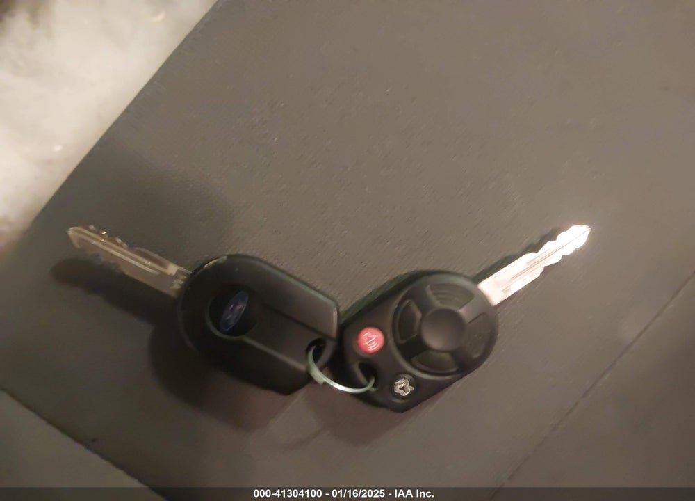 2011 FORD ESCAPE XLS VIN: 1FMCU0C77BKA92074