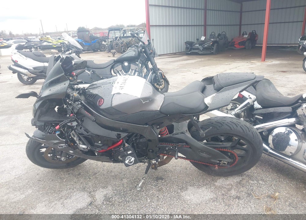2017 YAMAHA FZ10 C VIN: JYARN48Y6HA000354
