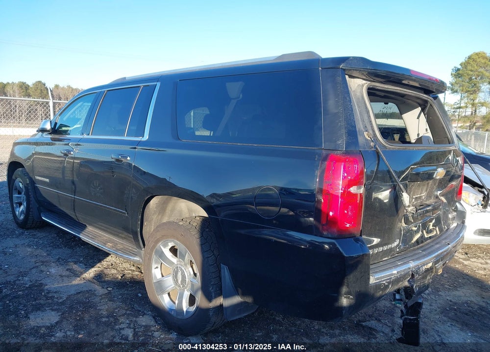 2017 CHEVROLET SUBURBAN PREMIER VIN: 1GNSKJKC6HR274317