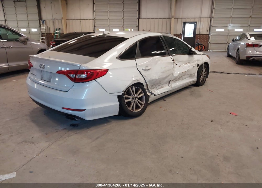 2017 HYUNDAI SONATA VIN: 5NPE24AF0HH442429