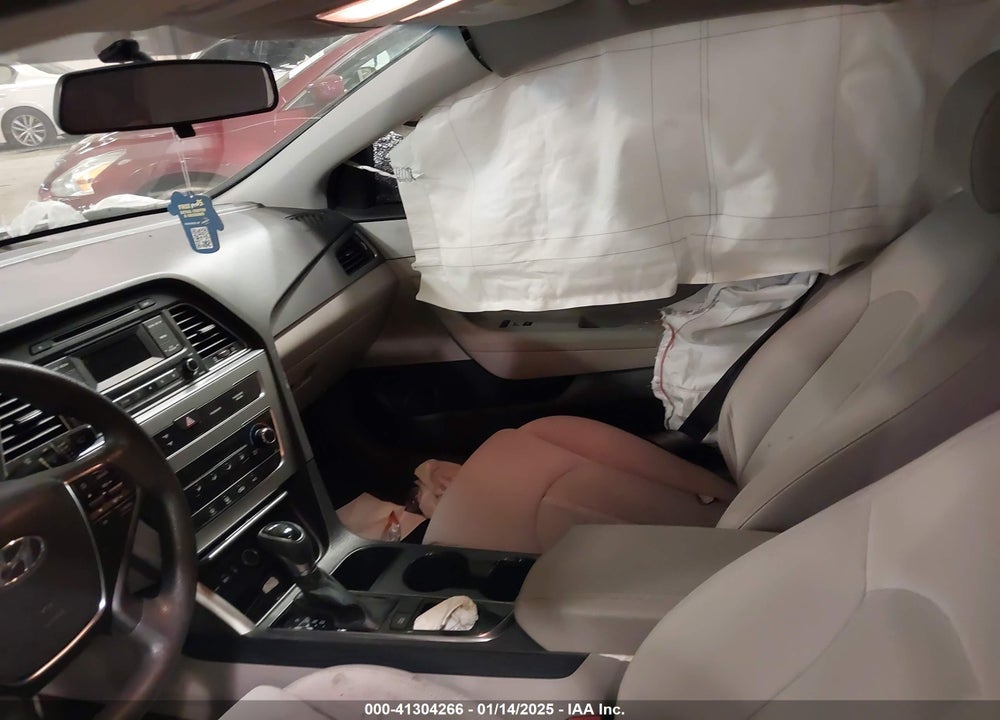2017 HYUNDAI SONATA VIN: 5NPE24AF0HH442429
